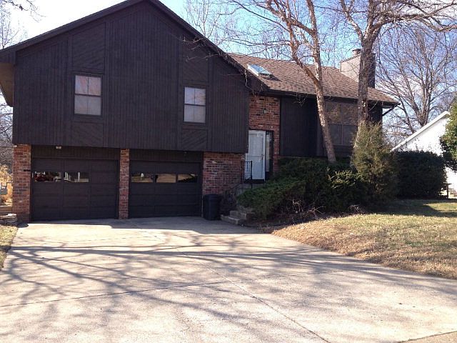 1st image of 2204 S Stilwell St