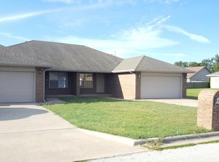 127 Dogwood St, Rogersville, MO 65742