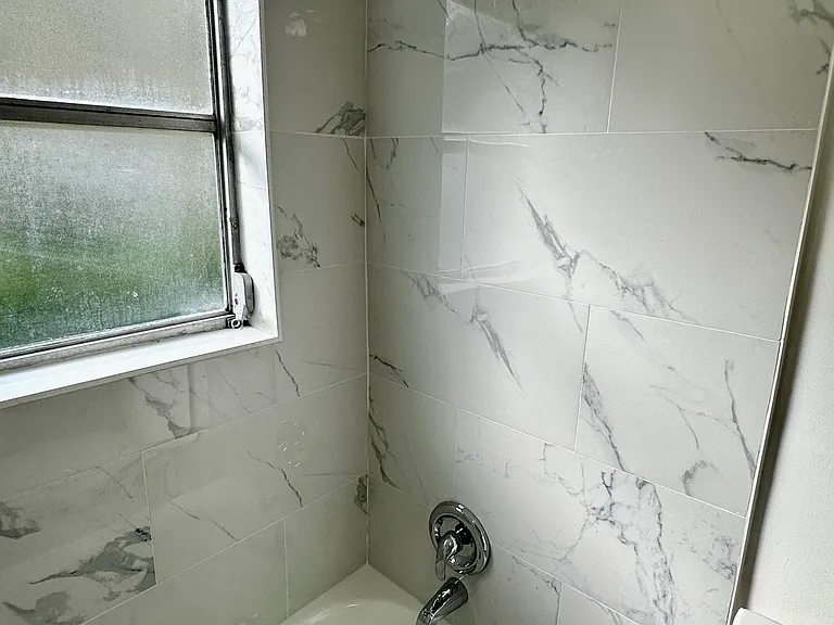 23099 Barwood Ln N #109 — Photo 6