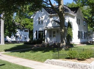 725 Grignon St, Kaukauna, WI 54130