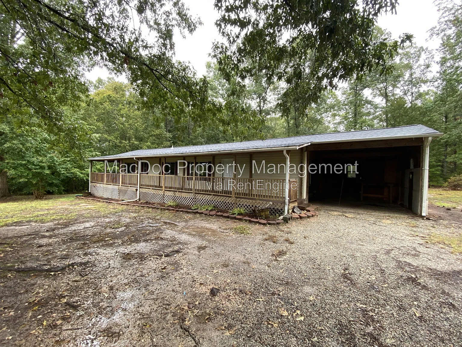 2 bed, 1.0 bath, 840 sqft, $1,545 — Photo 2