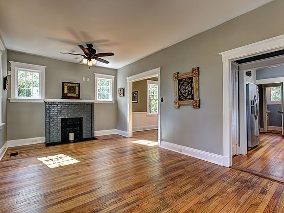 5th image of 3110 Griffin Ave