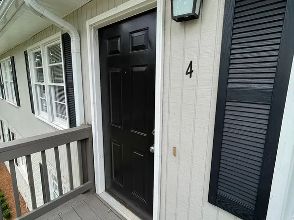 Newly Renovated 3 Bedroom Apartment in Clemson!