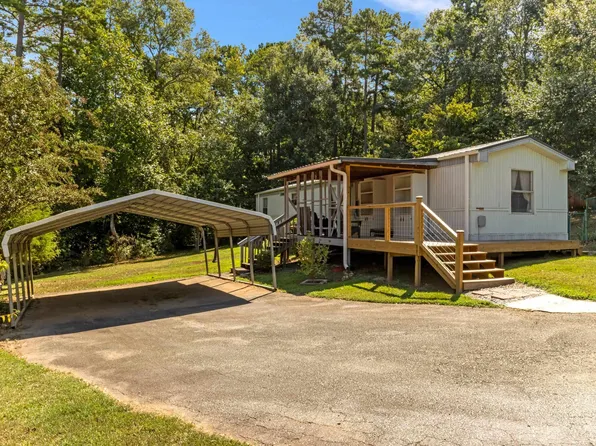 506 Charlies Creek Rd, Iva, SC 29655