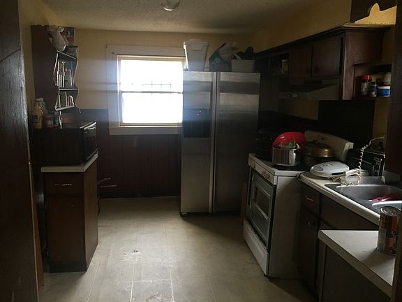 4th image of 2336 Shasta Ave