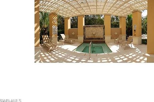 4th image of 23501 Alamanda Dr Unit 104