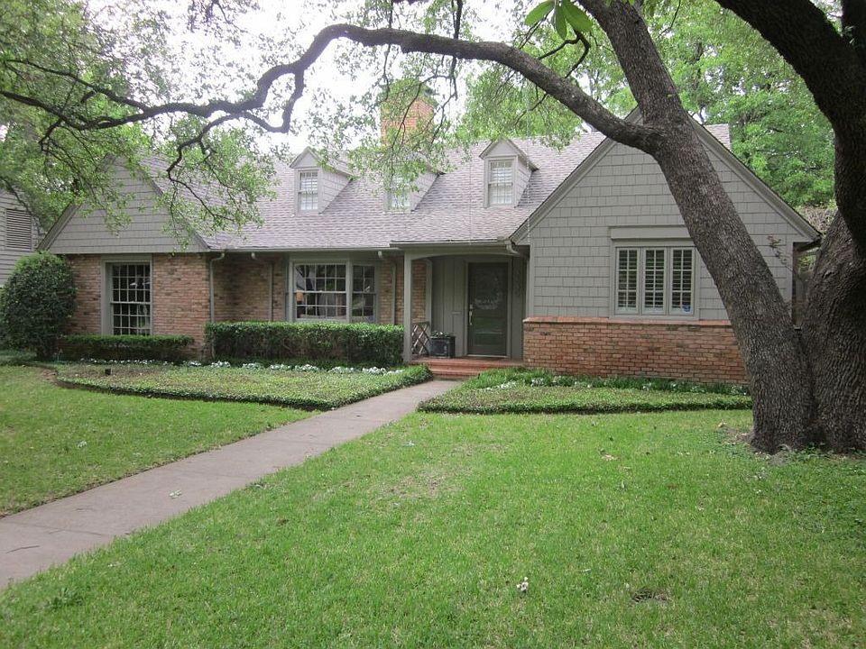 1st image of 3839 W Beverly Dr