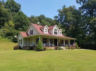 906 Teel Branch Rd, Huntington, WV 25704