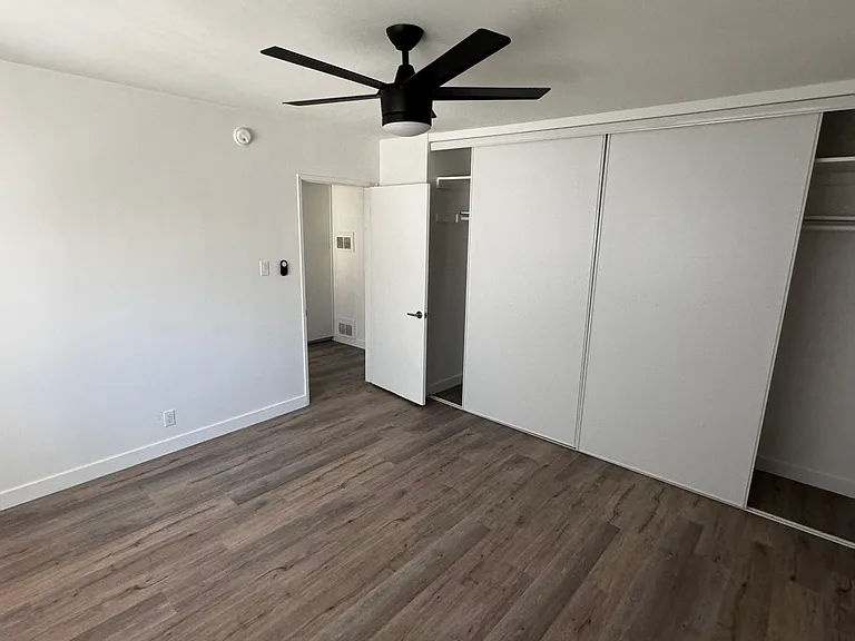 11611 Darlington Ave #13 — Photo 14