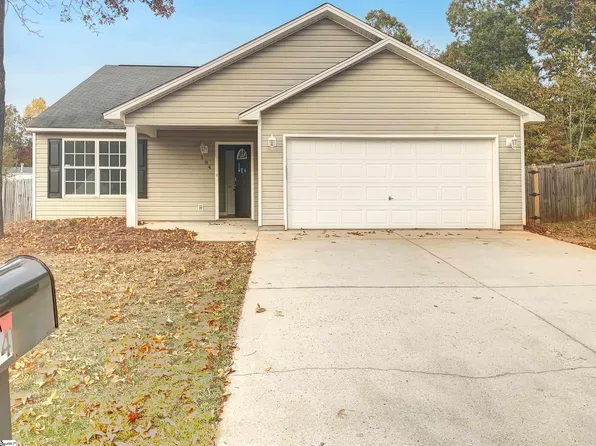 104 Pine Needle Rd, Piedmont, SC 29673