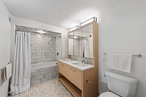 Rented by Douglas Elliman | media 8