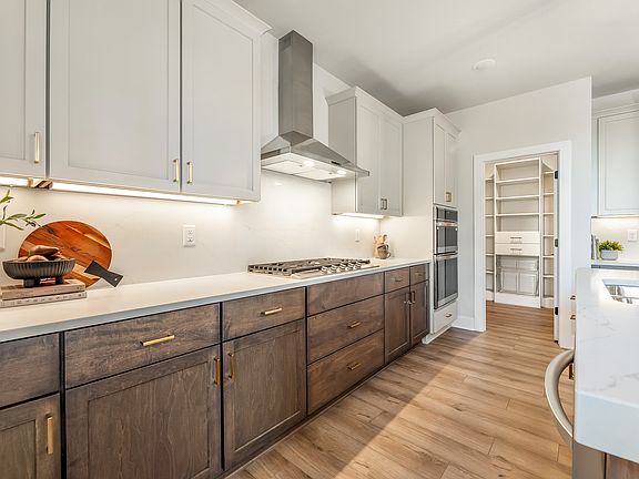 6th image of this home
