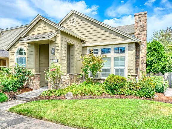 2nd image of 6145 NE Rosebay Dr