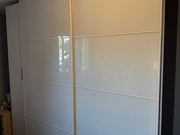 5th image of 1033 15th Ave SW #402