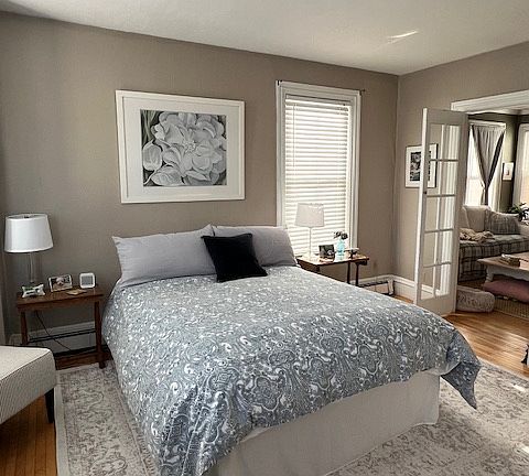 3rd image of 82 Lime St #2