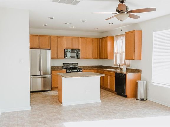 5th image of 3327 Trent Stone Ln