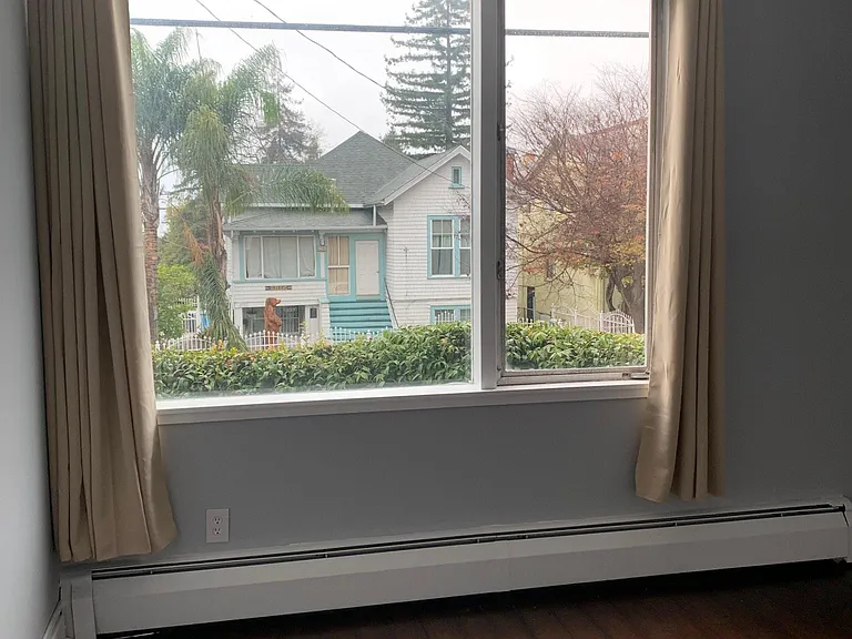 2601 College Ave #107 — Photo 5