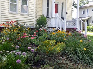 72 Grove St #202, Brattleboro, VT 05301