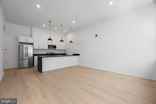 36 N Narberth Ave #2B Photo 1
