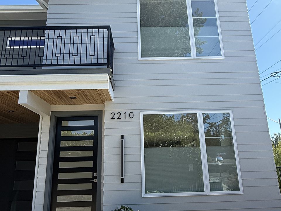 1st image of 2210 Emerson Dr #1