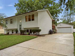 510 16 1/2 St SE, Rochester, MN 55904