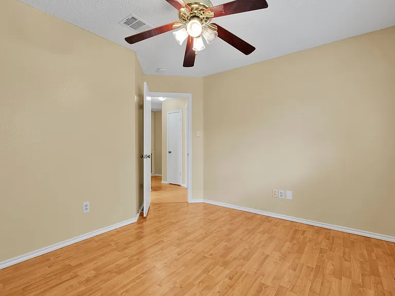 6635 Barton Rock Rd — Photo 15