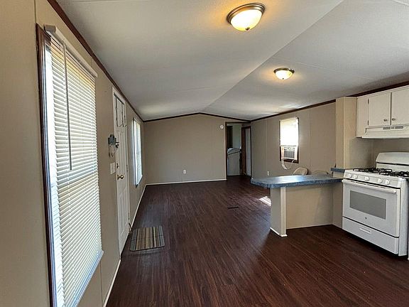 5th image of 4101 S Sheridan Rd Lot 246