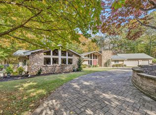 113 Ridgeway Ct, Moneta, VA 24121