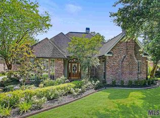 39405 Woodrun Cir, Gonzales, LA 70737