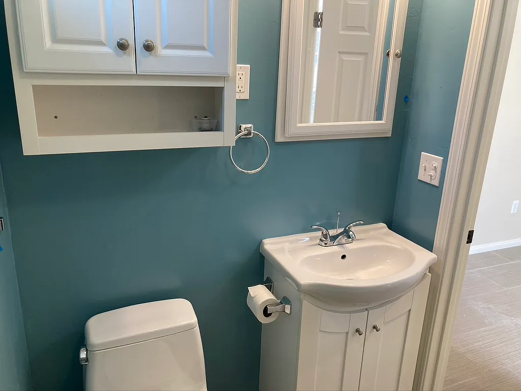 1 bed, 400 sqft, $2,200 — Photo 4