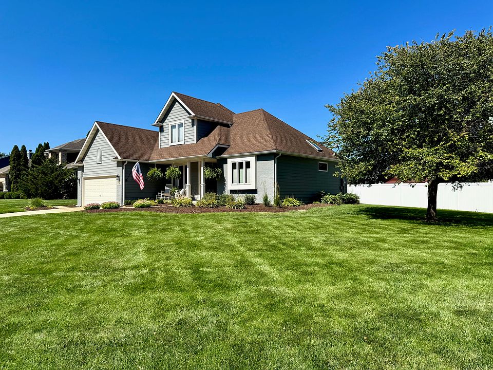 1st image of 550 Windridge Dr