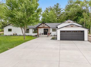 S7516 Oak Rd, Merrimac, WI 53561