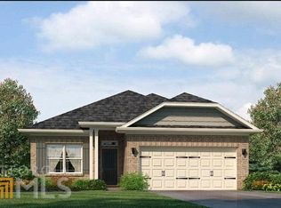 159 Magnolia Villas Dr, Cornelia, GA 30531