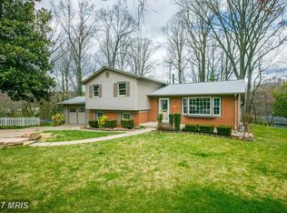 7920 E Rockglen Ct, Springfield, VA 22152