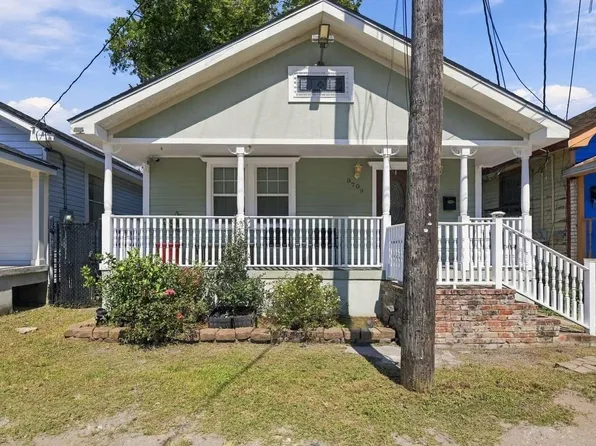 8709 Cohn St, New Orleans, LA 70118