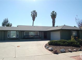 2792 Royal Ave, Simi Valley, CA 93065