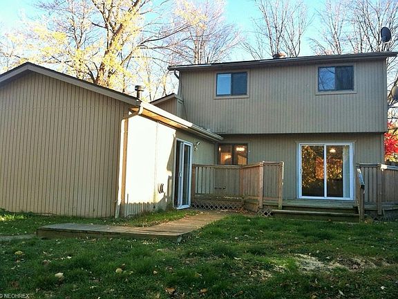 2nd image of 8095 Lake Shore Blvd