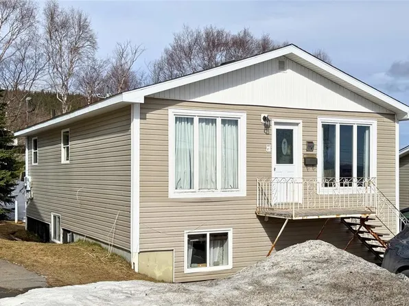 114 Elizabeth Street, Corner Brook, NL A2H6A1
