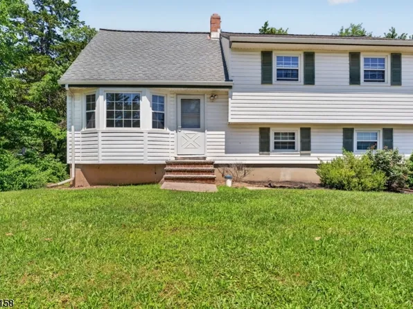 1387 Hamilton St, Franklin Twp., NJ 08873