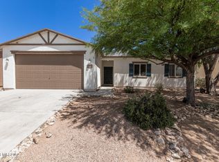 8354 W Kittiwake Ln, Tucson, AZ 85757