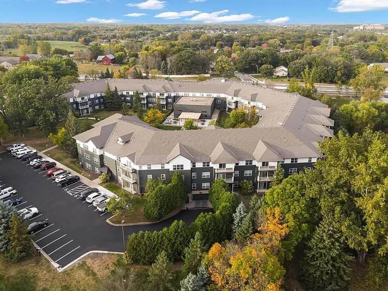 Chaska Place Apartments — Photo 50