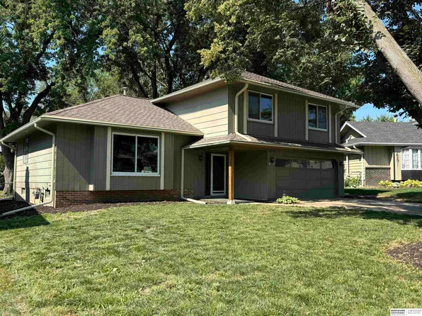 4912 S 106th Cir, Omaha, NE 68127