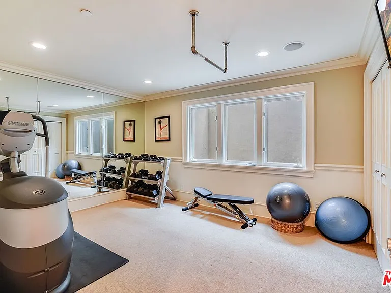 6277 Sea Star Dr — Photo 47