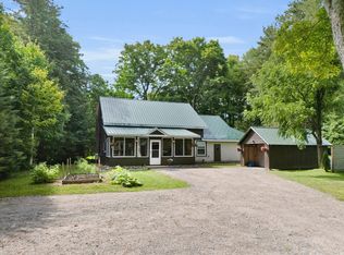 15 Victoria St W, Seguin, ON P0C 1J0