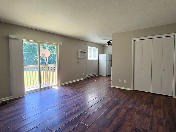 2nd image of 400 S Miami Ave APT 2