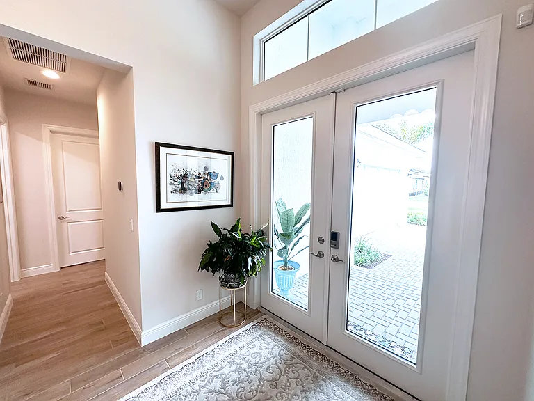 10027 Timber Creek Way — Photo 6