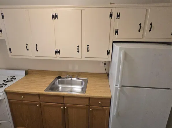 4936 Battery Ln #1, Bethesda, MD 20814