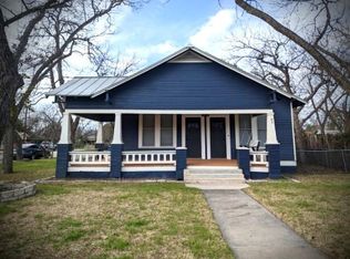 209 E Common St, New Braunfels, TX 78130