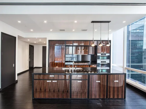 157 West 57th Street image 1 of 9