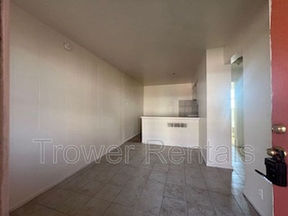 3rd image of 2909 E University Blvd APT 12